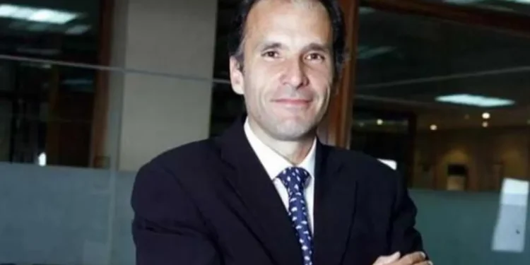 حسن هيكل يقترح نقل ملكية قناة السويس للبنك المركزي لمواجهة أزمة فوائد الدين الداخلي