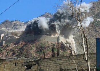 التحالف العربي يشن ضربات جوية على معسكر الخشعة بحضرموت