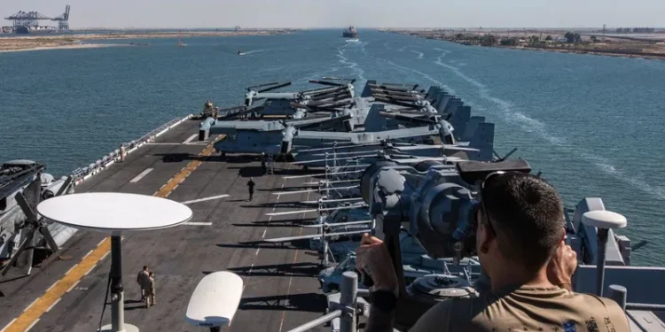 تعزيزات أمريكية جديدة في الشرق الأوسط.. مدمرة حربية تنضم للأسطول