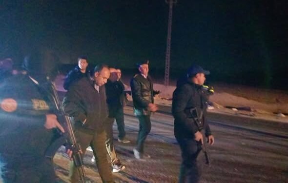 نائب محافظ المنيا يتابع حادث تصادم بالطريق الصحراوي الشرقي