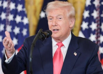 ترامب: تقارب كندا مع الصين خطر على اقتصادها