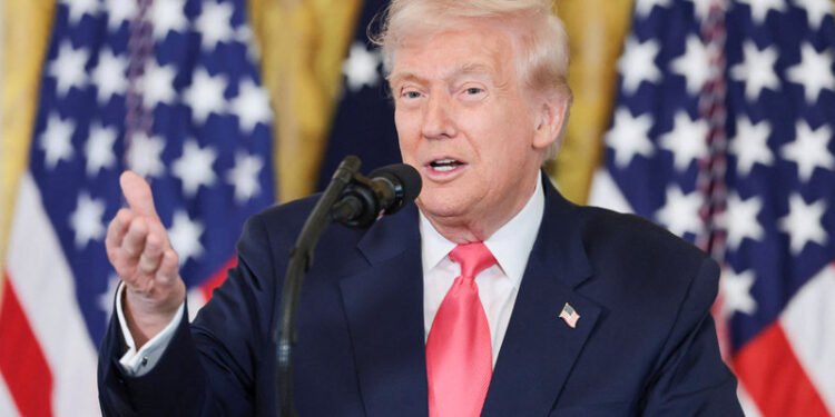 ترامب: تقارب كندا مع الصين خطر على اقتصادها