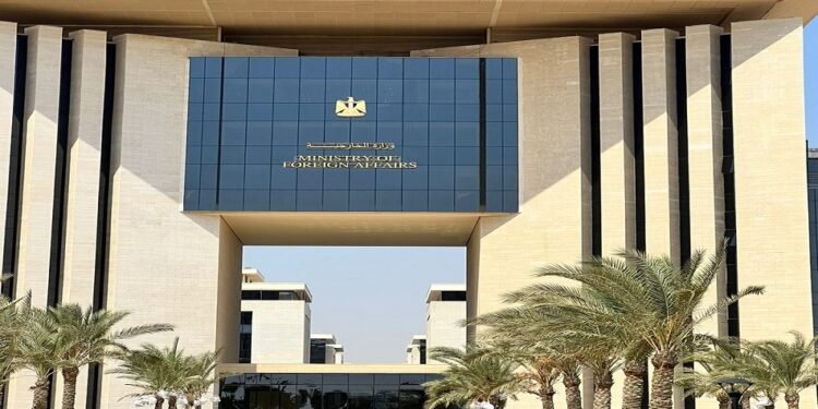 الخارجية تتابع أوضاع الجالية المصرية في فنزويلا على مدار الساعة