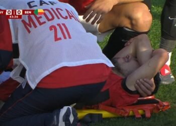 صليبي وتمزق في أربطة الكاحل.. منتخب مصر يعلن تفاصيل إصابة محمد حمدي وتريزيجيه