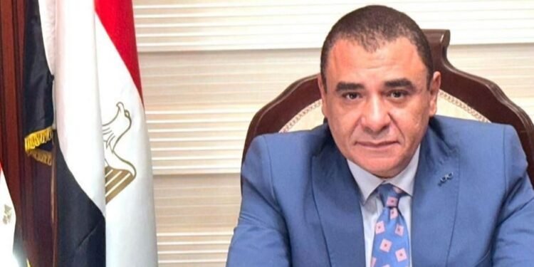 محامي بالنقض: وضع لافتة "صلي على النبي" بالطريق العام لا يخالف القانون