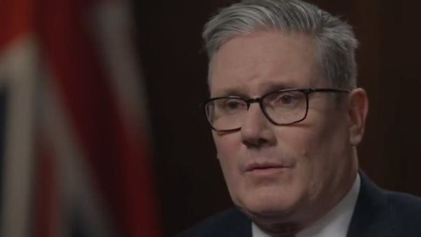 رئيس الوزراء البريطاني عن علاء عبد الفتاح: لم تبلغني أي جهة بآرائه المتطرفة