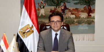 بعد توقف 5 سنوات.. وزير الثقافة يقرر سفر الفائزين بجائزة الدولة للإبداع الفني إلى روما