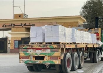 متحدث فتح الفلسطينية: فتح معبر رفح تم بإصرار مصري رغم محاولات فرض قيود إسرائيلية