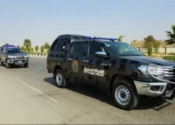 القبض على المتهم بسرقة ذهب ابنته والتعدي عليها بالضرب في منطقة بولاق الدكرور