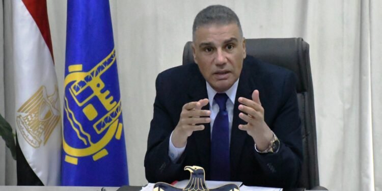 محافظ أسوان: نتصدر الخريطة السياحية العالمية.. ومشروع الممشى وصل لمراحله النهائية