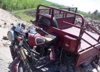 إصابة 10 أشخاص في حادث انقلاب تروسيكل بكوبري الواسطى بأسيوط