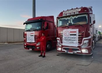 الهلال الأحمر يطلق قافلة «زاد العزة» 114 بأكثر من 7 آلاف طن مساعدات لغزة