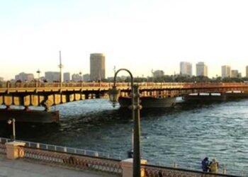 إنقاذ شخص قفز في مياه النيل من كوبرى قصر النيل