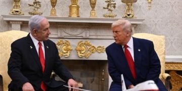 مسؤول أمريكي: نتنياهو طلب من ترامب تأجيل أي ضربة عسكرية محتملة ضد إيران