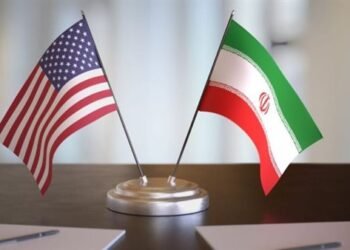 تقارير: لا مفاوضات جدية بين إيران وأمريكا.. وتهديد محتمل بالضربة البحرية