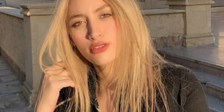 حبس البلوجر مودة الأدهم سنة في قضية غسل الأموال وتغريمها 4 ملايين جنيه