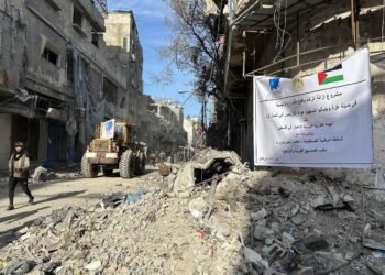 اللجنة الوطنية الفلسطينية لإدارة قطاع غزة تبدأ تنفيذ خطة عاجلة لإيواء المتضررين