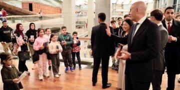 وزير التعليم يصطحب نظيره الياباني في زيارة للمتحف المصري الكبير