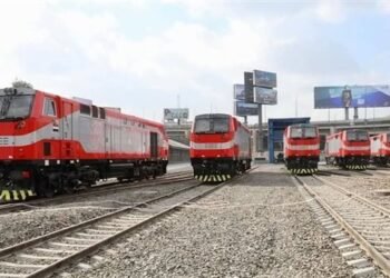 اليوم.. السكة الحديد تدفع بـ4 قطارات إضافية لخدمة محافظات الوجه القبلي