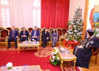 وزيرة التضامن الاجتماعي تزور الكاتدرائية المرقسية بالعباسية.. وتهنئ البابا تواضروس الثاني بعيد الميلاد المجيد