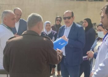 نائب وزير الصحة يتفقد مستشفيات القاهرة.. ويوصي باستبعاد مدير مستشفى حلوان لضعف الإشراف