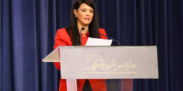 219 فائزًا ونماذج ملهمة.. تعرف على أبرز الإنجازات في جائزة التميز الحكومي