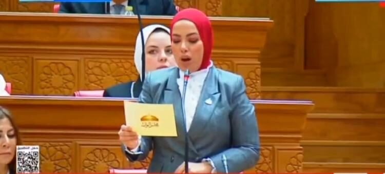 الإعلامية آية عبد الرحمن تؤدي اليمين الدستورية بمجلس النواب