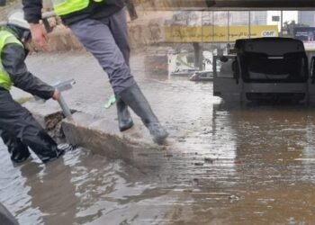 منخفض جوي عنيف يغرق شمال لبنان مع بداية العام الجديد ويشلّ حركة الطرق