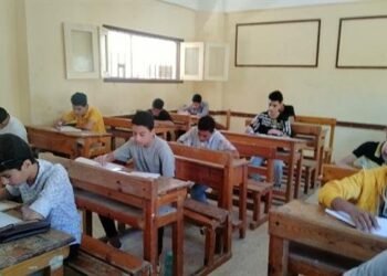 التعليم تكشف تطورات تصحيح الإعدادية وتوضح موعد إعلان النتيجة