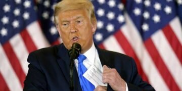 ترامب: الانتخابات الأمريكية التي فاز فيها بايدن رئيسا مزورة