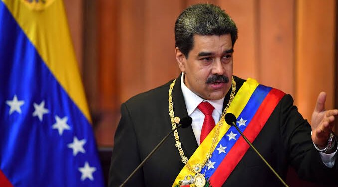 رئيس تشيلي يدين التحركات العسكرية الأمريكية في فنزويلا