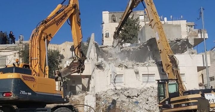 الاحتلال يهدم أربعة منازل في برطعة شمال غرب جنين