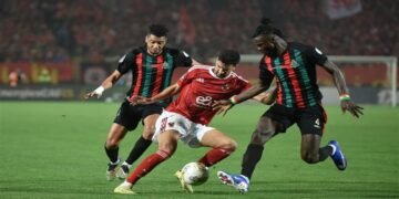 الأهلي يتعادل مع الجيش الملكي ويصعدان معًا إلى دور الـ8 بدوري أبطال إفريقيا