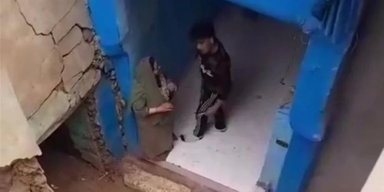 إخلاء سبيل شاب متهم بالتعدي على والدته في بنها