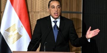 بتكليف من السيسي.. رئيس الوزراء يعلن غدًا تفاصيل حزمة الحماية الاجتماعية