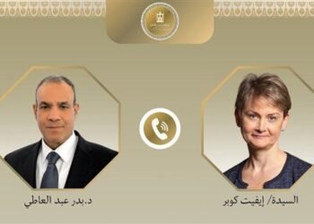 وزير الخارجية يبحث مع نظيرته البريطانية تعزيز الشراكة وتطورات غزة والسودان