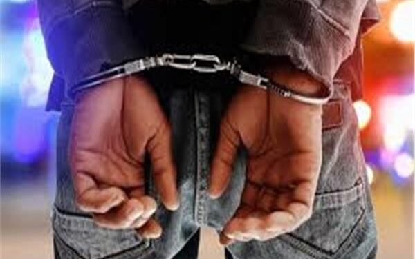 ضبط عامل نظافة في 6 أكتوبر لتصوير السيدات داخل دورة مياه