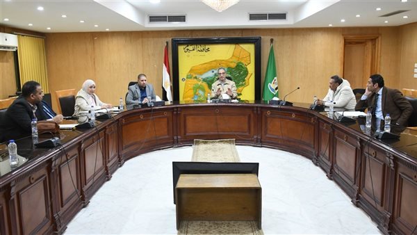 محافظ الفيوم: سرعة إنهاء إحلال المدارس ودراسة توسعات جديدة لخدمة العملية التعليمية