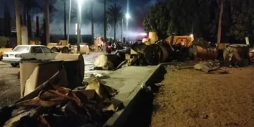 السيطرة على حريق هائل بشركة تعبئة بالعاشر من رمضان وإصابة 10 أشخاص