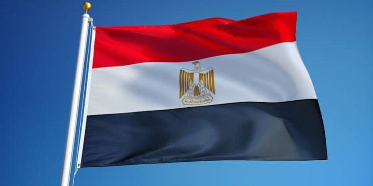 مصر تدعم استئناف المفاوضات الإيرانية–الأمريكية في مسقط