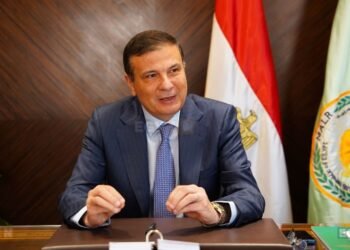 وزير الزراعة: مكتبي مفتوح للفلاحين طوال الوقت