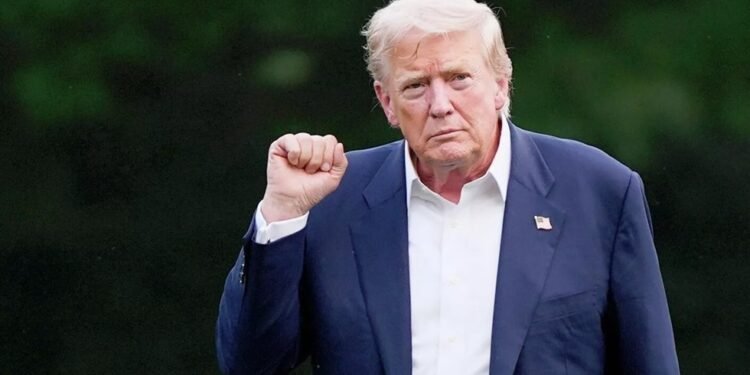 ترامب يوجه تحذيرًا حادًا لإيران: الاتفاق أو الخيار العسكري