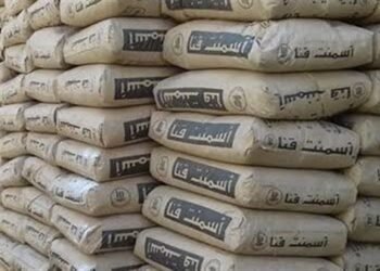 استقرار أسعار الأسمنت عند 4200 جنيه للمستهلك بعد تراجع 200 جنيه في الطن