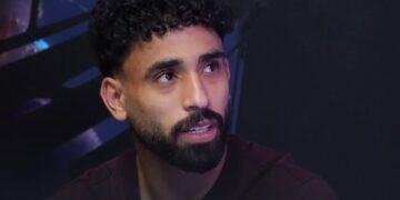 رامز جلال لـ مروان عطية في "رامز ليفل الوحش": صاحب الـ3 رئات ومفسد الهجمات