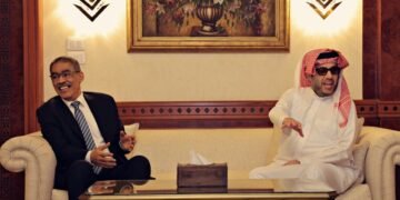 ضياء رشوان يستقبل تركي آل الشيخ في القاهرة ويؤكد: العلاقات المصرية-السعودية راسخة