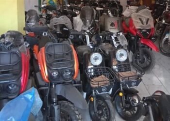 محافظ المنوفية يحظر سير مركبات الاسكوتر غير المرخصة في الشوارع