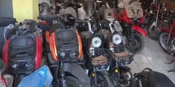 محافظ المنوفية يحظر سير مركبات الاسكوتر غير المرخصة في الشوارع