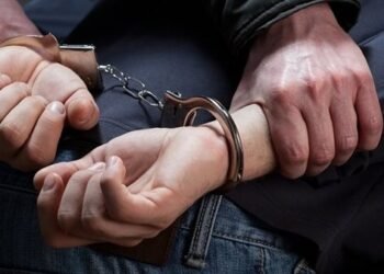 تزوير داخل بنك يسقط موظفًا وشريكه.. سجن مشدد في سرقة حساب عميل مغربي