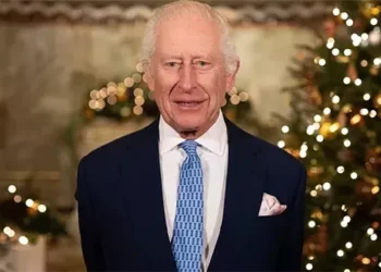 الملك تشارلز بعد القبض على شقيقه: يجب أن يأخذ القانون مجراه