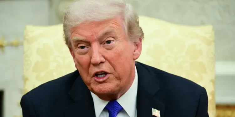 ترامب: أرفض تخصيب اليورانيوم لإيران "بأي نسبة"